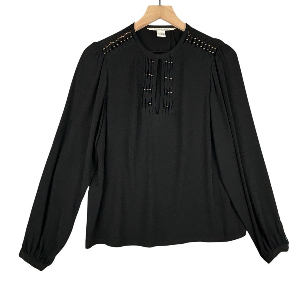 Diane Von Furstenberg DVF Top Women 6 Black Silk Blouse Beaded Keyhole Front